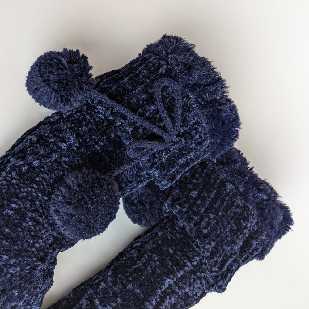 New Jane and Bleecker Fluffy Socks